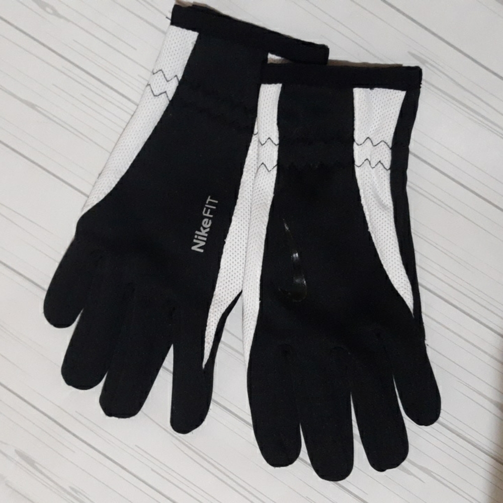 Vintage Nike Gloves